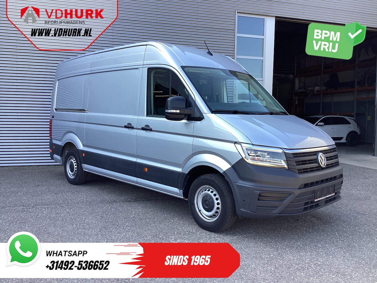 Volkswagen Crafter - 2.0 TDI 140 pk DSG Aut. L3H3 LED/ 270Gr.deuren/ Gev.Stoel/ Massage/ Standkachel/ Carplay/ - AutoWereld.nl