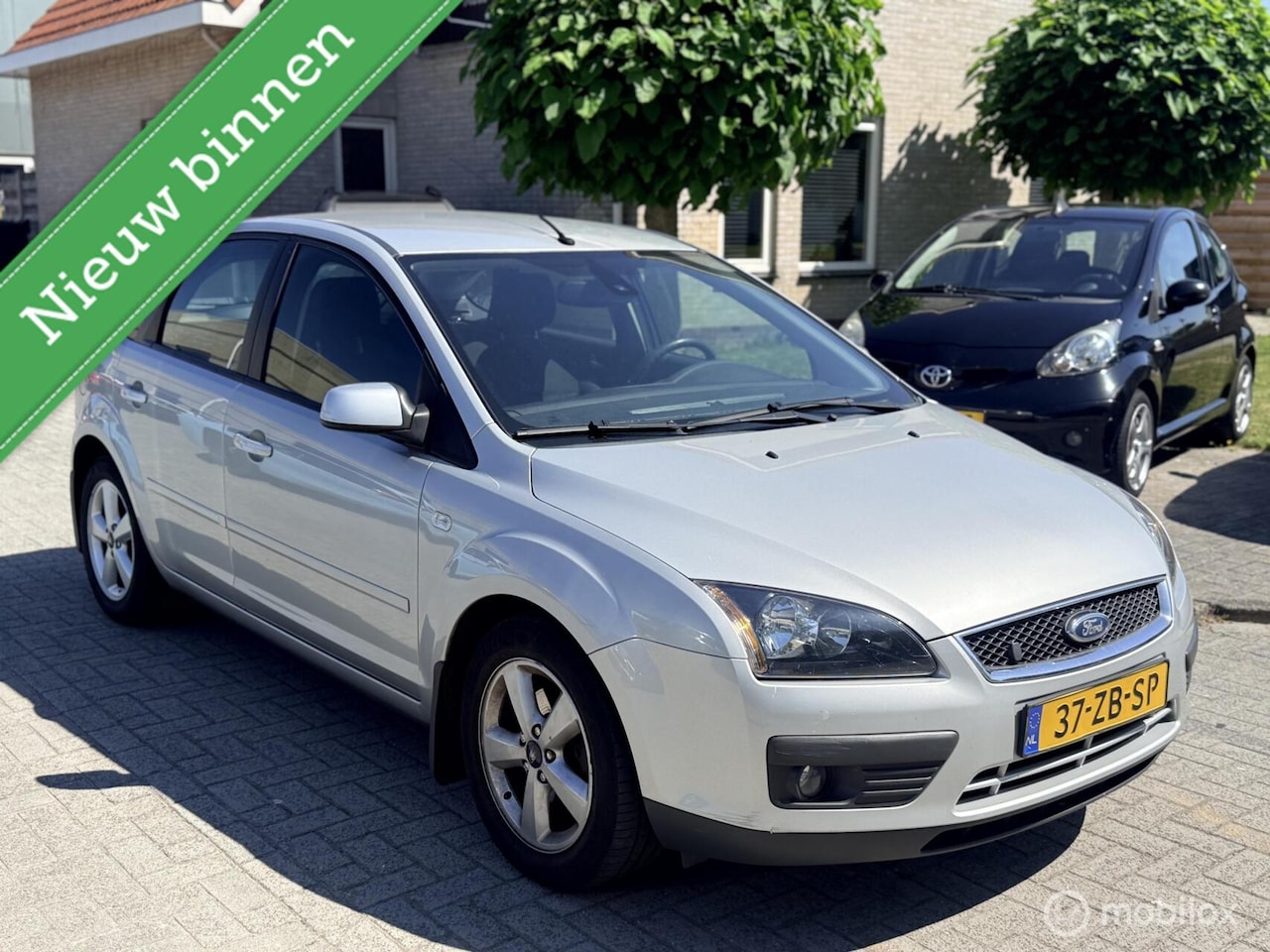 Ford Focus - 1.8-16V Ambiente Flexifuel 1.8-16V Ambiente Flexifuel - AutoWereld.nl