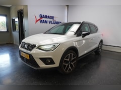SEAT Arona - 1.5 TSI FR Business Intense Camera ACC Trekhaak LED