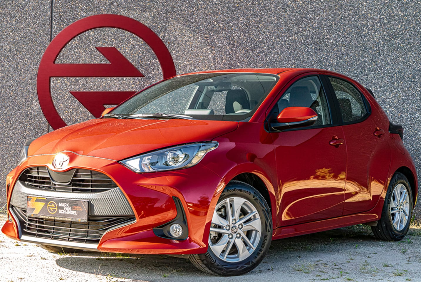 Toyota Yaris - 1.5 Hybrid Active / Camera / Stoel + Stuur Verwarming / Apple Carplay / Climate Control / - AutoWereld.nl