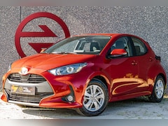 Toyota Yaris - 1.5 Hybrid Active / Camera / Stoel + Stuur Verwarming / Apple Carplay / Climate Control /