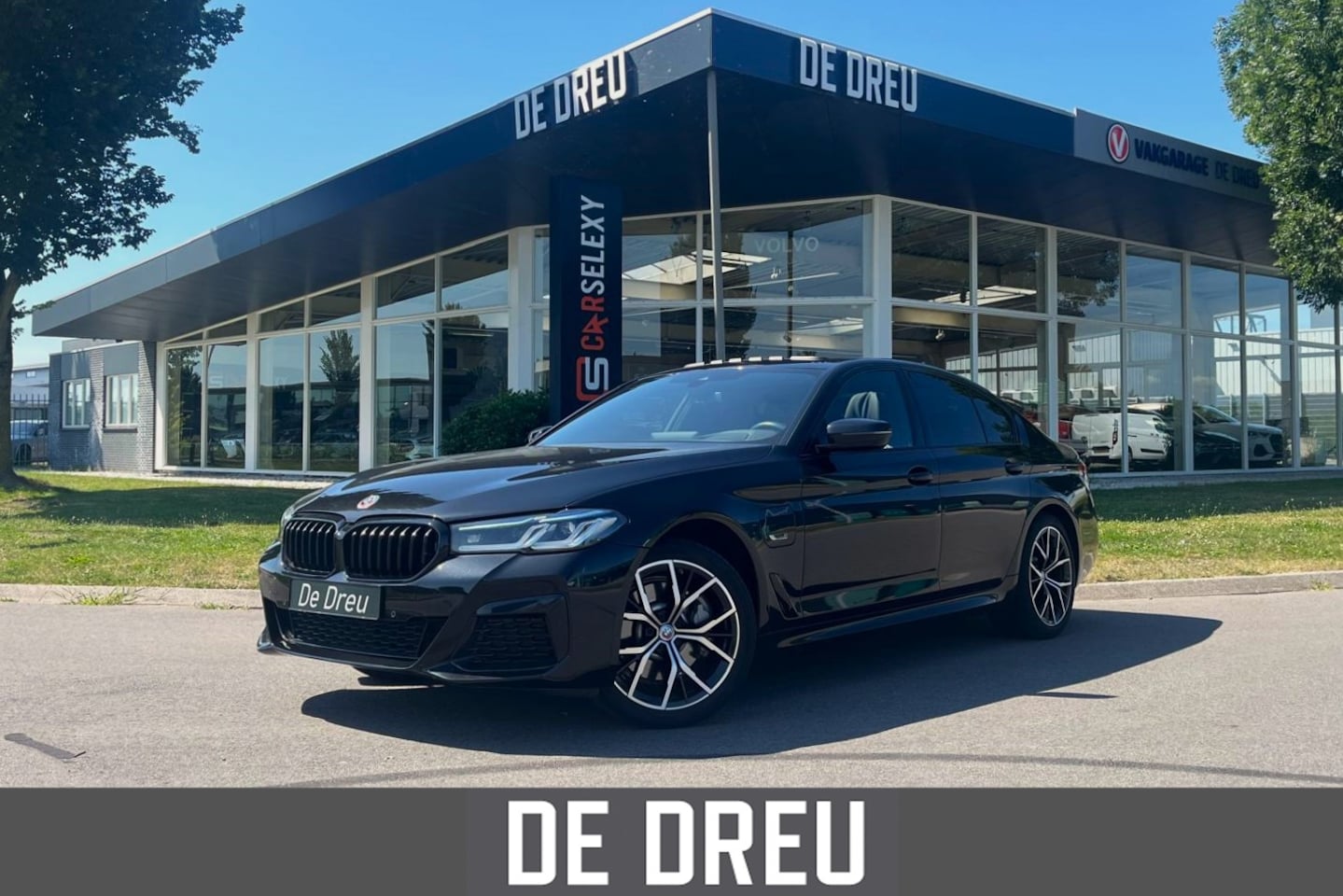 BMW 5-serie - 530e Business Edition Plus | PANO | TREKHAAK | MEMORY | HUD | - AutoWereld.nl