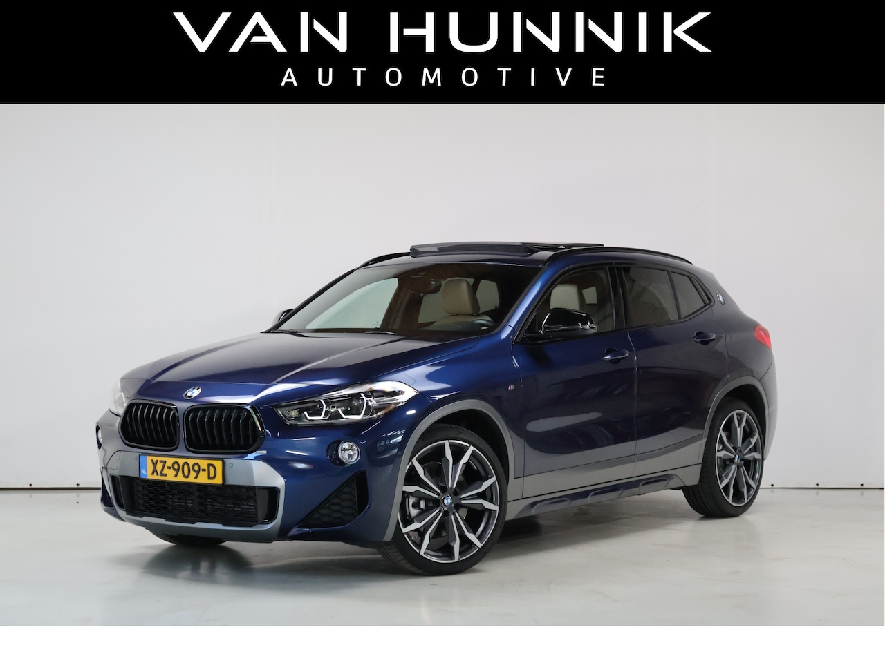 BMW X2 - sDrive20i High Ex M-Sport | Pano | Memory | H&K | Dealer Onderhouden - AutoWereld.nl