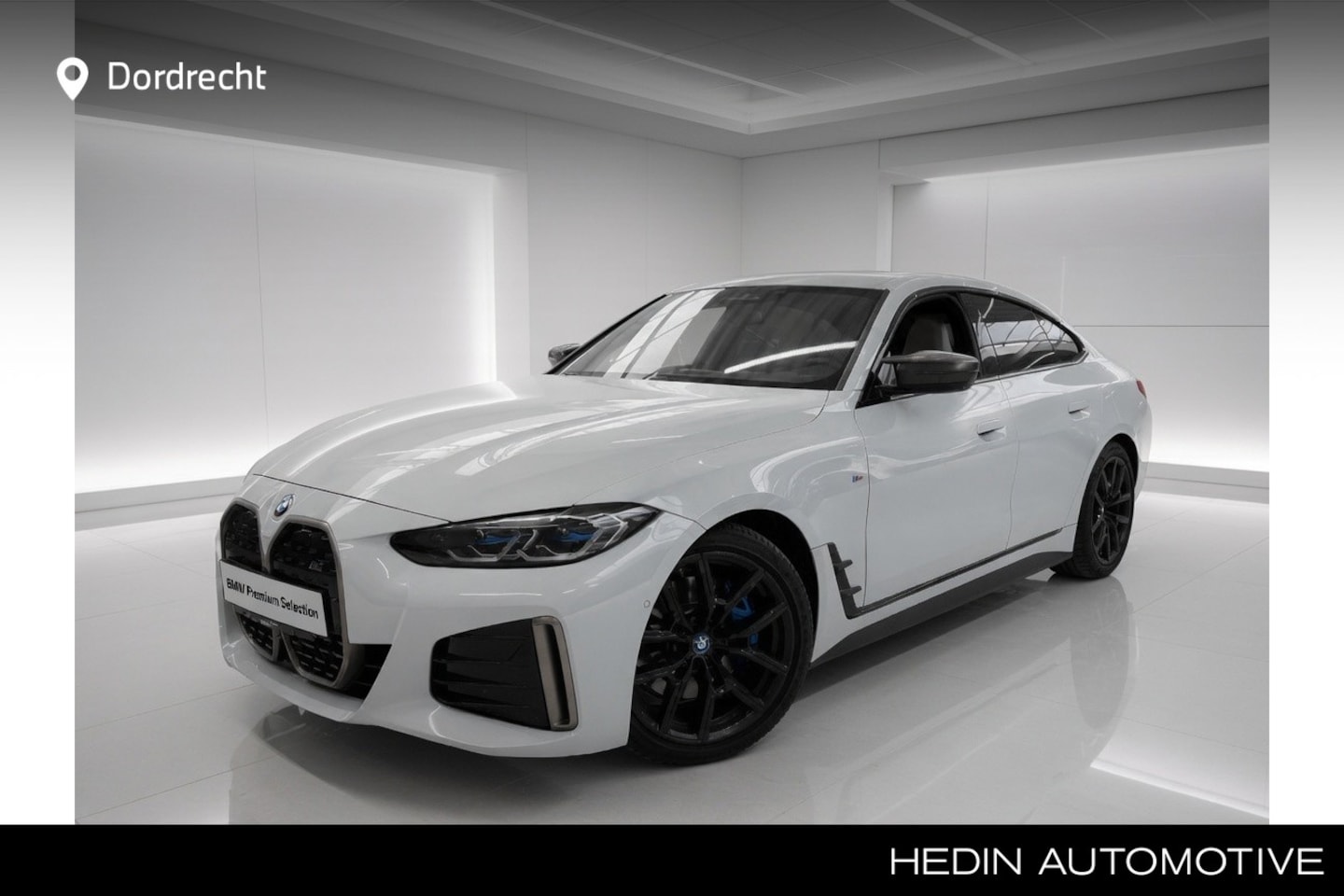 BMW i4 - M50 High Executive 84 kWh | CoPilot | 19" | Schuifdak | Harman Kardon | Trekhaak - AutoWereld.nl