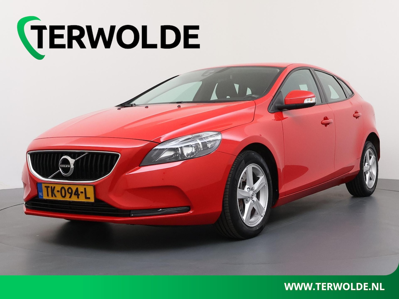 Volvo V40 - 1.5 T2 Kinetic | AUTOMAAT | Unieke km stand | - AutoWereld.nl