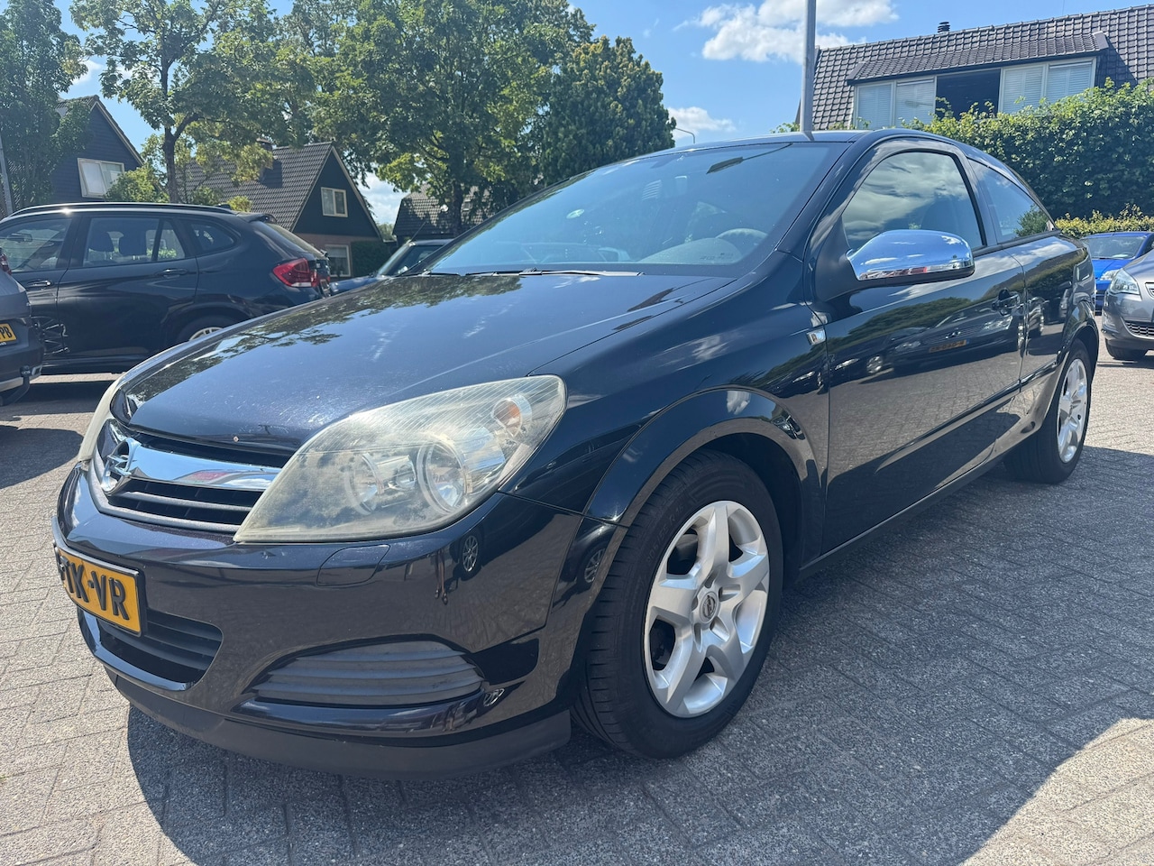 Opel Astra GTC - 1.4 Edition 1.4 Edition,Airco,Cruise,Elek-pakket - AutoWereld.nl