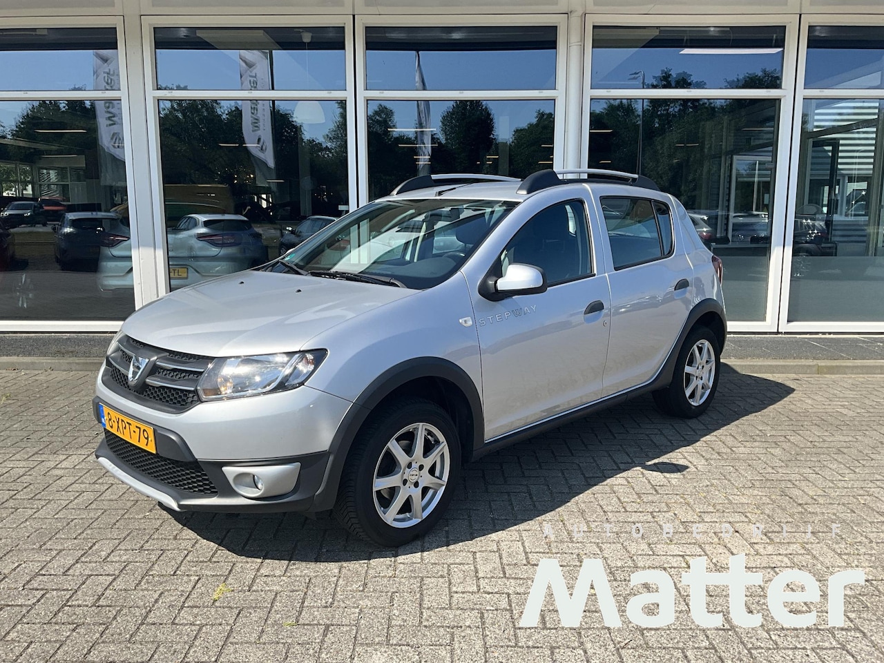 Dacia Sandero Stepway - 0.9 TCe Lauréate - AutoWereld.nl