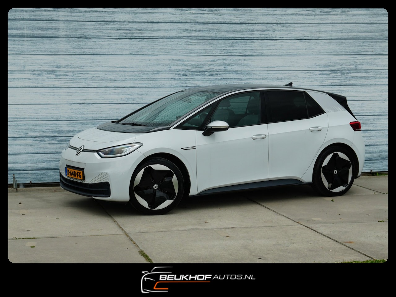 Volkswagen ID.3 - First Max 58 kWh Panorama Trekhaak Cam 92.5% - AutoWereld.nl