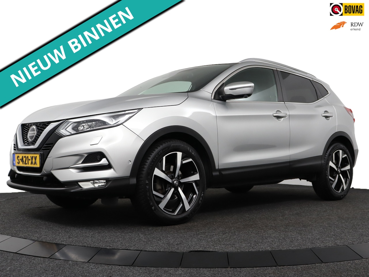 Nissan Qashqai - 1.3 DIG-T Tekna + Leder/Camera/Pano/Winterpakket/BOSE - AutoWereld.nl