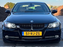 BMW 3-serie - 325i Dynamic Executive M PAKKET AUTOMAAT CLIMA IJSKOUD BOMVOL CREME LEER APK NIEUW 6 CILIN