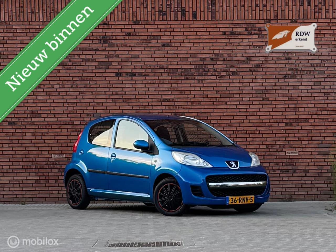 Peugeot 107 - 1.0-12V XS 1.0-12V XS - AutoWereld.nl