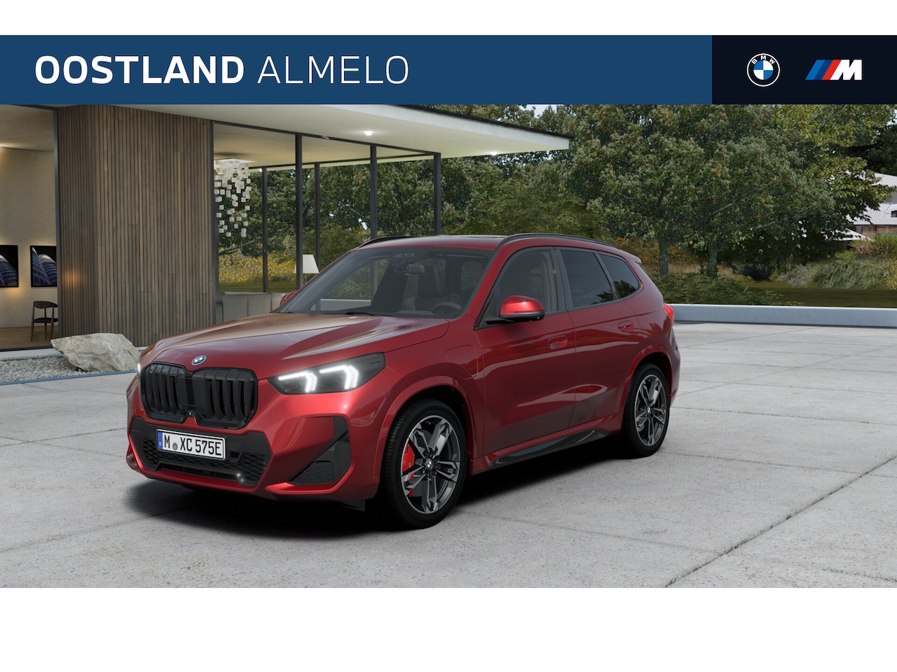 BMW X1 - xDrive25e M Sport Automaat / Panoramadak / Trekhaak / Sportstoelen / Adaptieve LED / M Ada - AutoWereld.nl