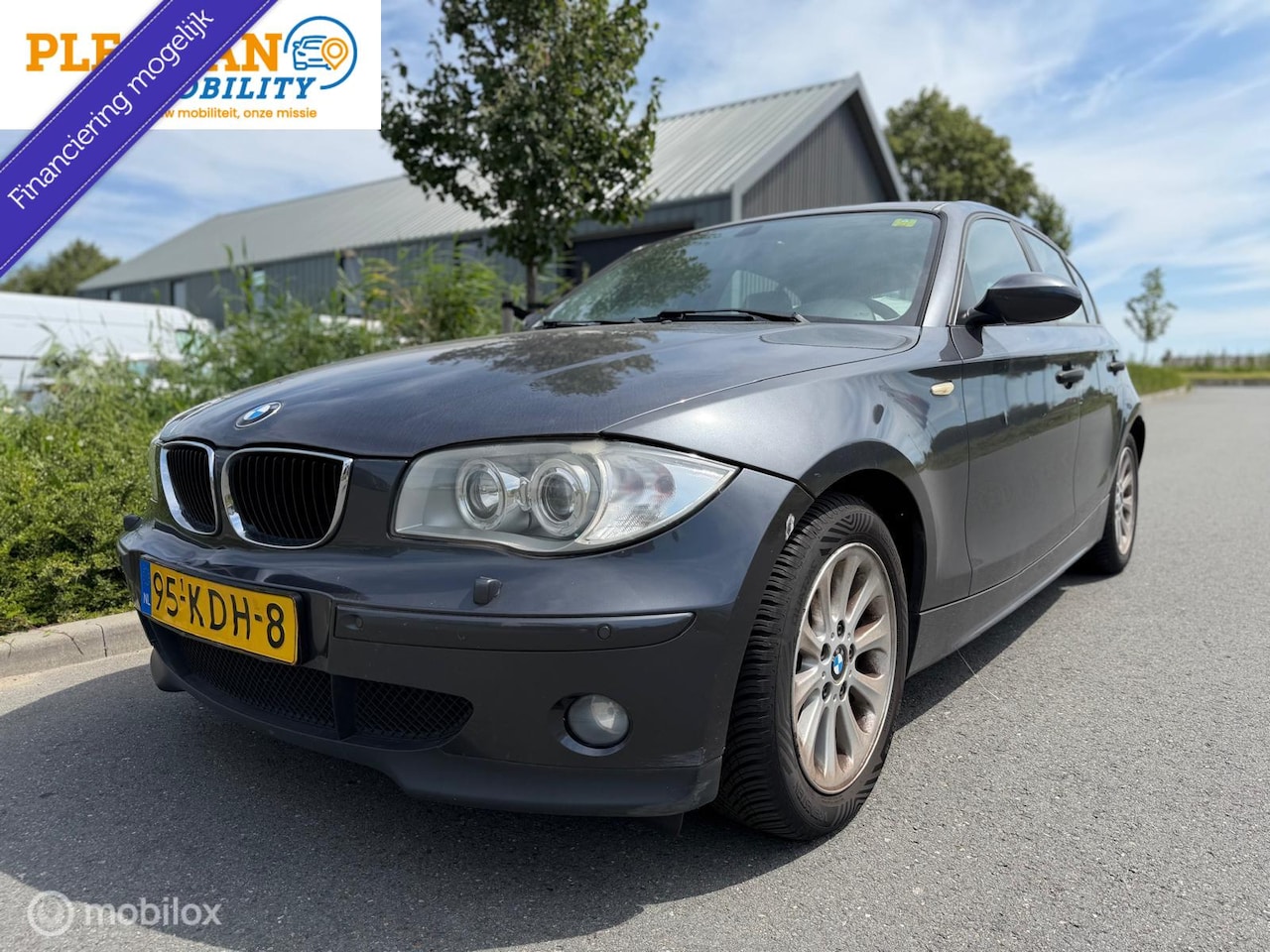 BMW 1-serie - 118i High Executive Automaat - AutoWereld.nl