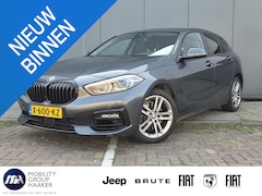 BMW 1-serie - 118i High Executive | Apple Carplay | Stoelverwarming | Navigatie
