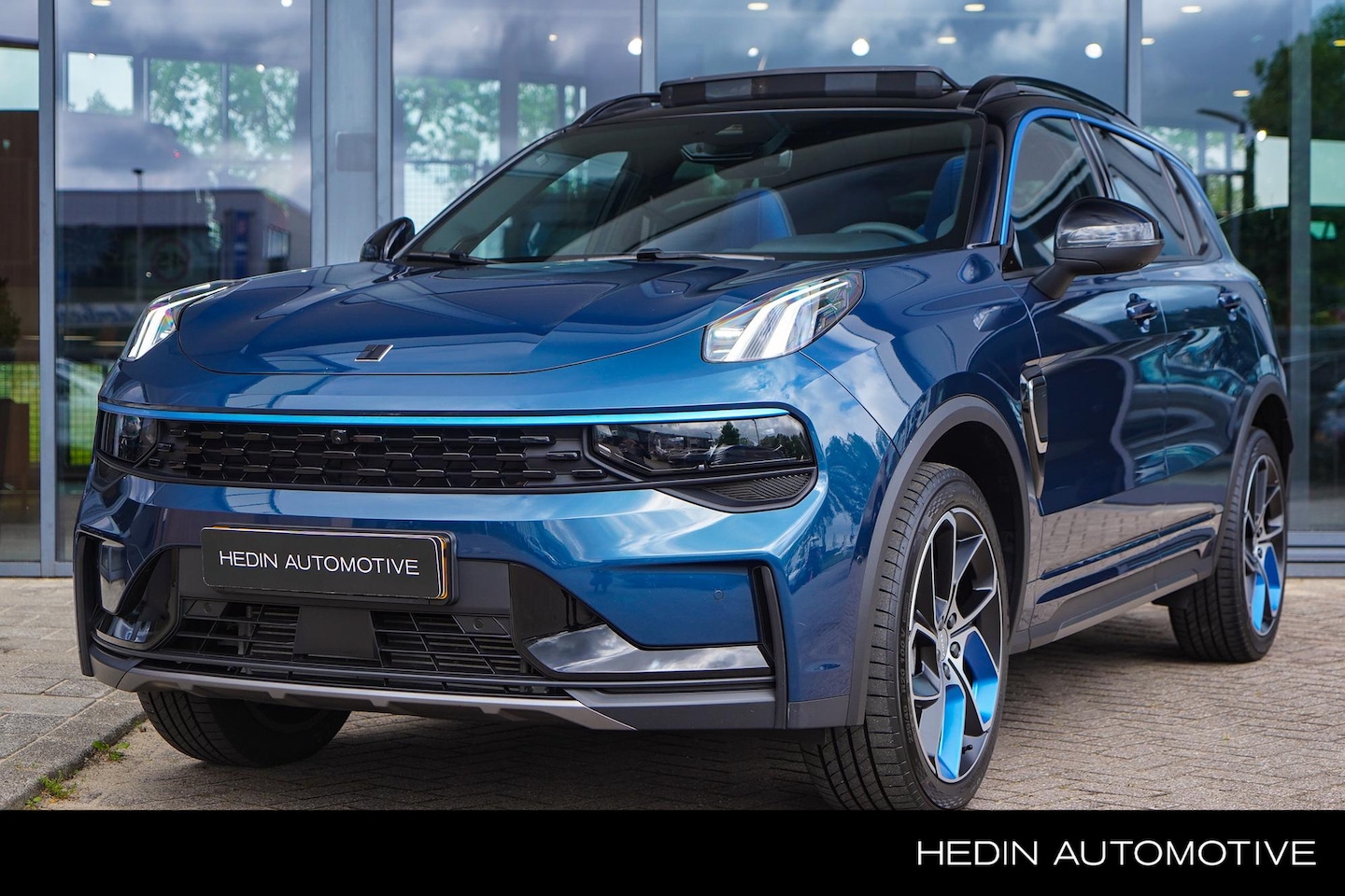 Lynk & Co 01 - 1.5 | Stoelverwarming | Elektrische stoel | Panoramadak | 360° camera | Sfeerverlichting | - AutoWereld.nl