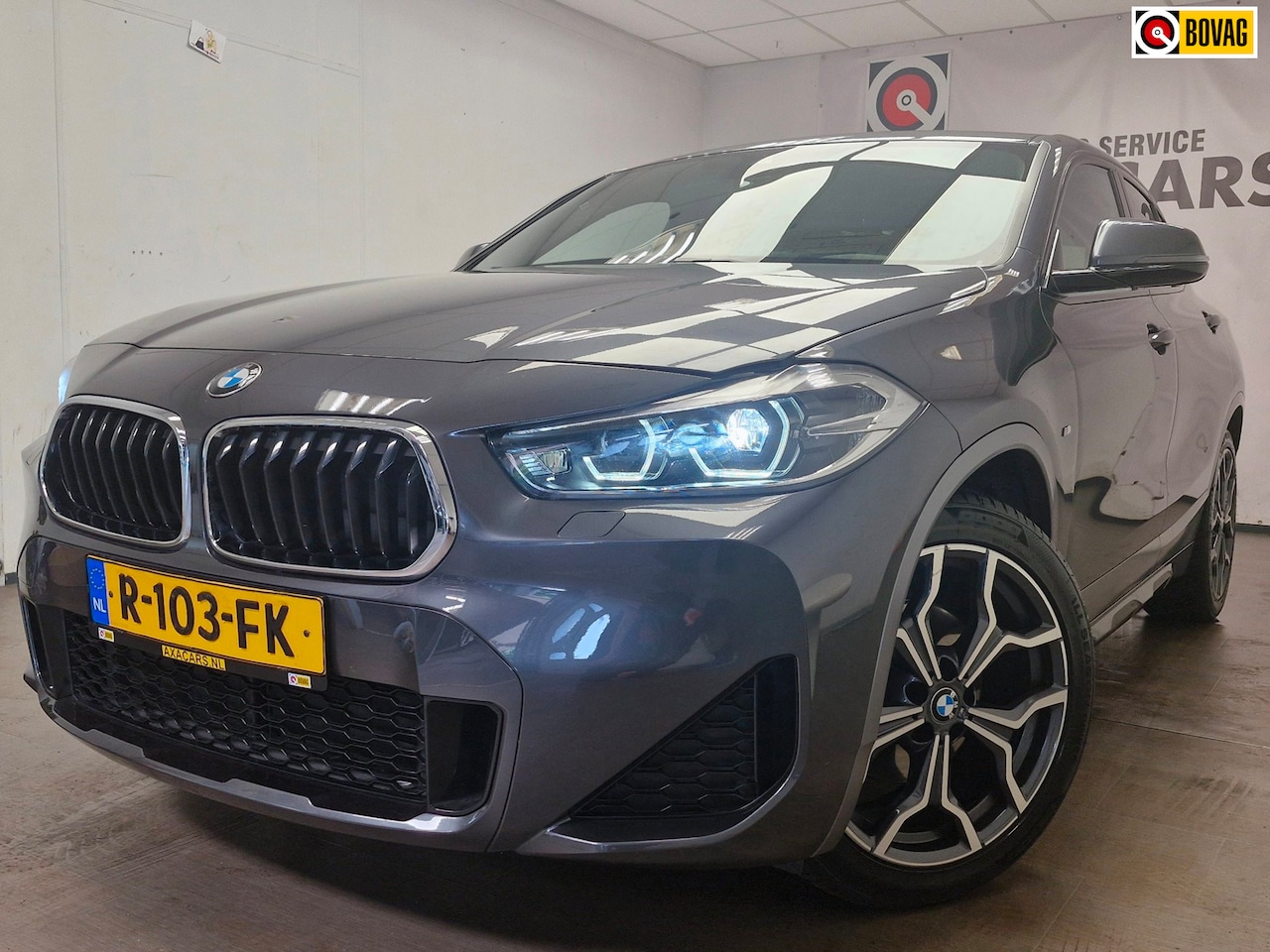 BMW X2 - SDrive18i High Executive 1 JAAR BOVAG GARANTIE ! ORGINELE M-PAKKET ! AIRCO ! ACC ! - AutoWereld.nl