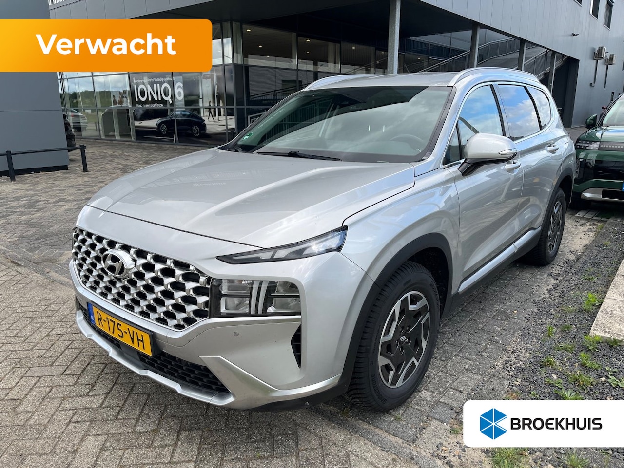 Hyundai Santa Fe - 1.6 T-GDI 230pk HEV Comfort | Camera | Trekhaak | Leder | Stoelverwarming | Climate contro - AutoWereld.nl