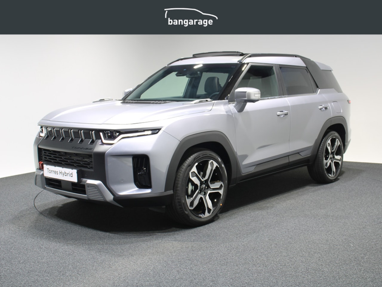 KGM Torres Hybrid - Titanium Plus - AutoWereld.nl