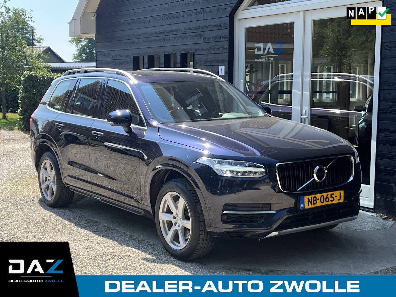 Volvo XC90 - 2.0 T8 Twin Engine AWD Momentum 7P/Ecc/Leer/Navi/Pano - AutoWereld.nl
