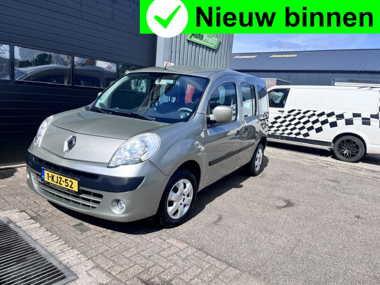 Renault Kangoo Family - 1.6 16v Uniek|Airco|Camera|Garantie - AutoWereld.nl