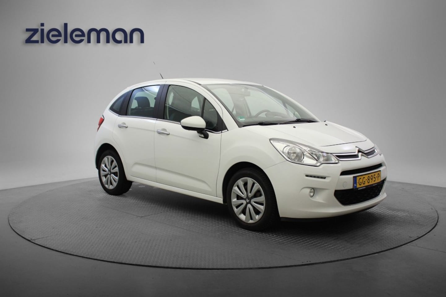 Citroën C3 - 1.2 PureTech Collection - Airco, Cruise, Trekhaak - AutoWereld.nl