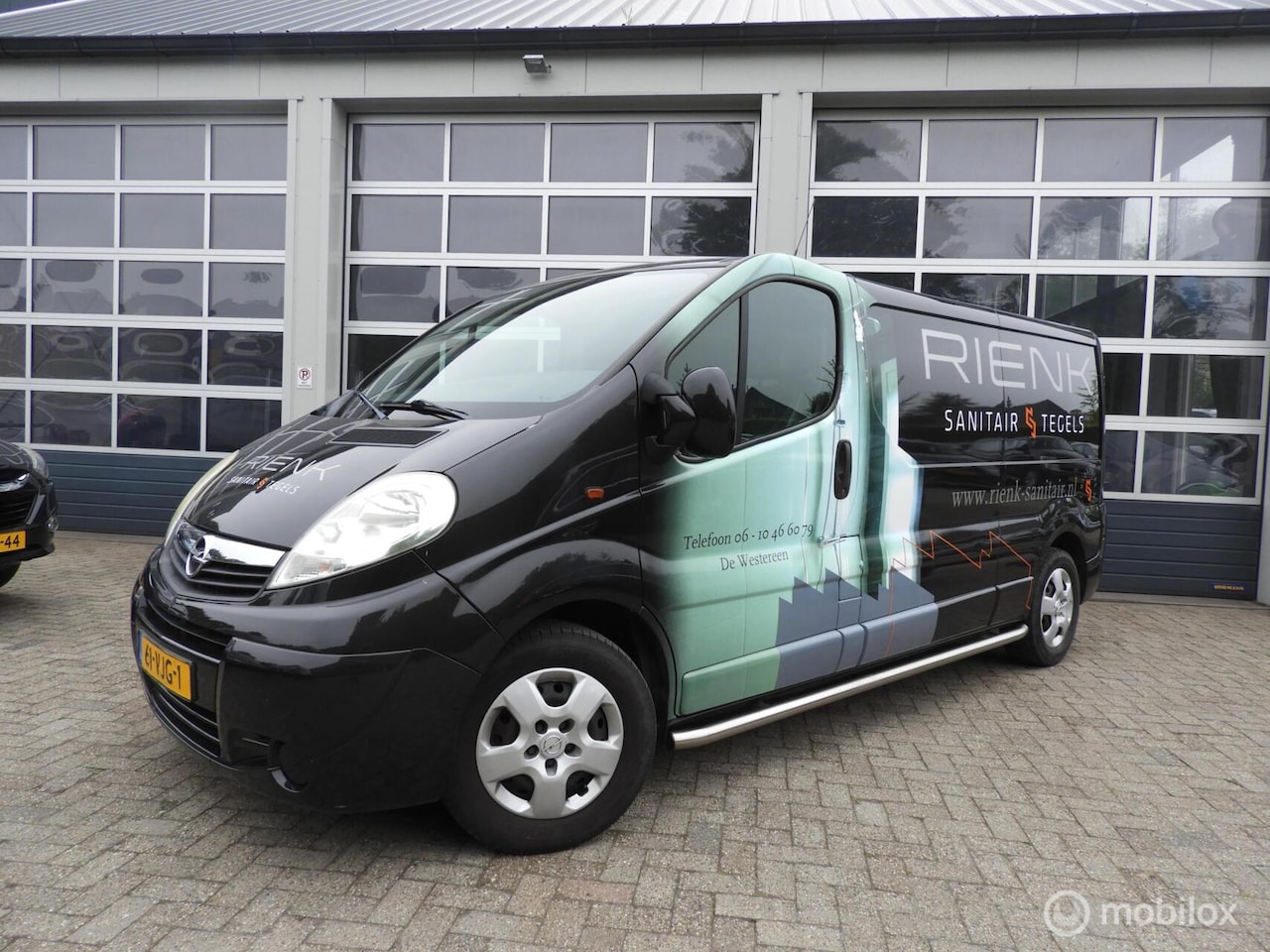 Opel Vivaro - bestel 2.5 CDTI L2H1 - AutoWereld.nl