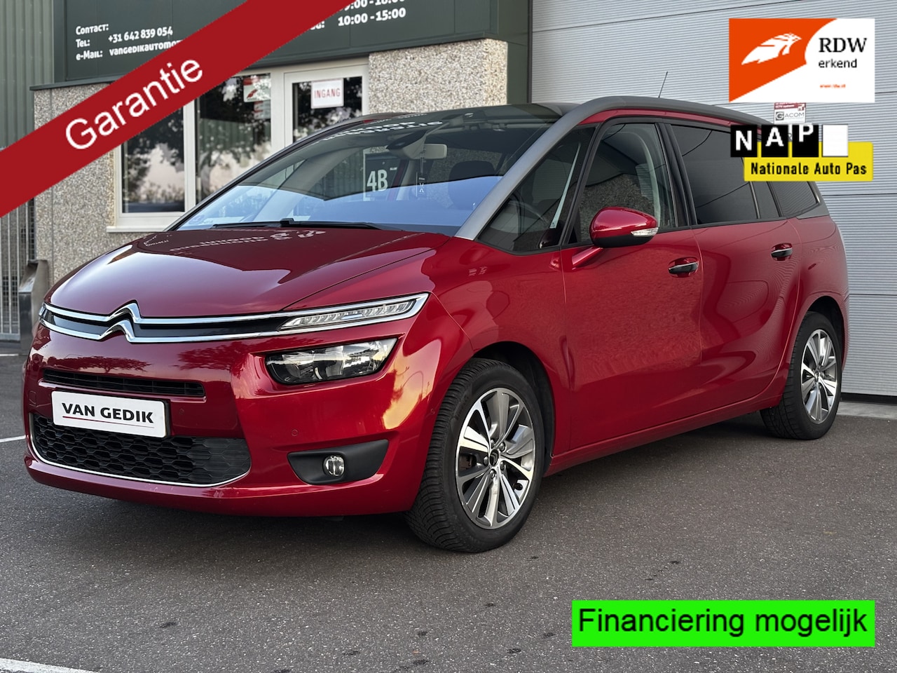 Citroën Grand C4 Picasso - 1.6 e-THP Business Navi Automaat 7pers Keyless Camera - AutoWereld.nl