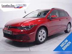 Volkswagen Golf Variant - 1.5 eTSI Life Navi Apple Carplay wegklapbare-Trekhaak Achteruitrijcamera private glas 3-Zo