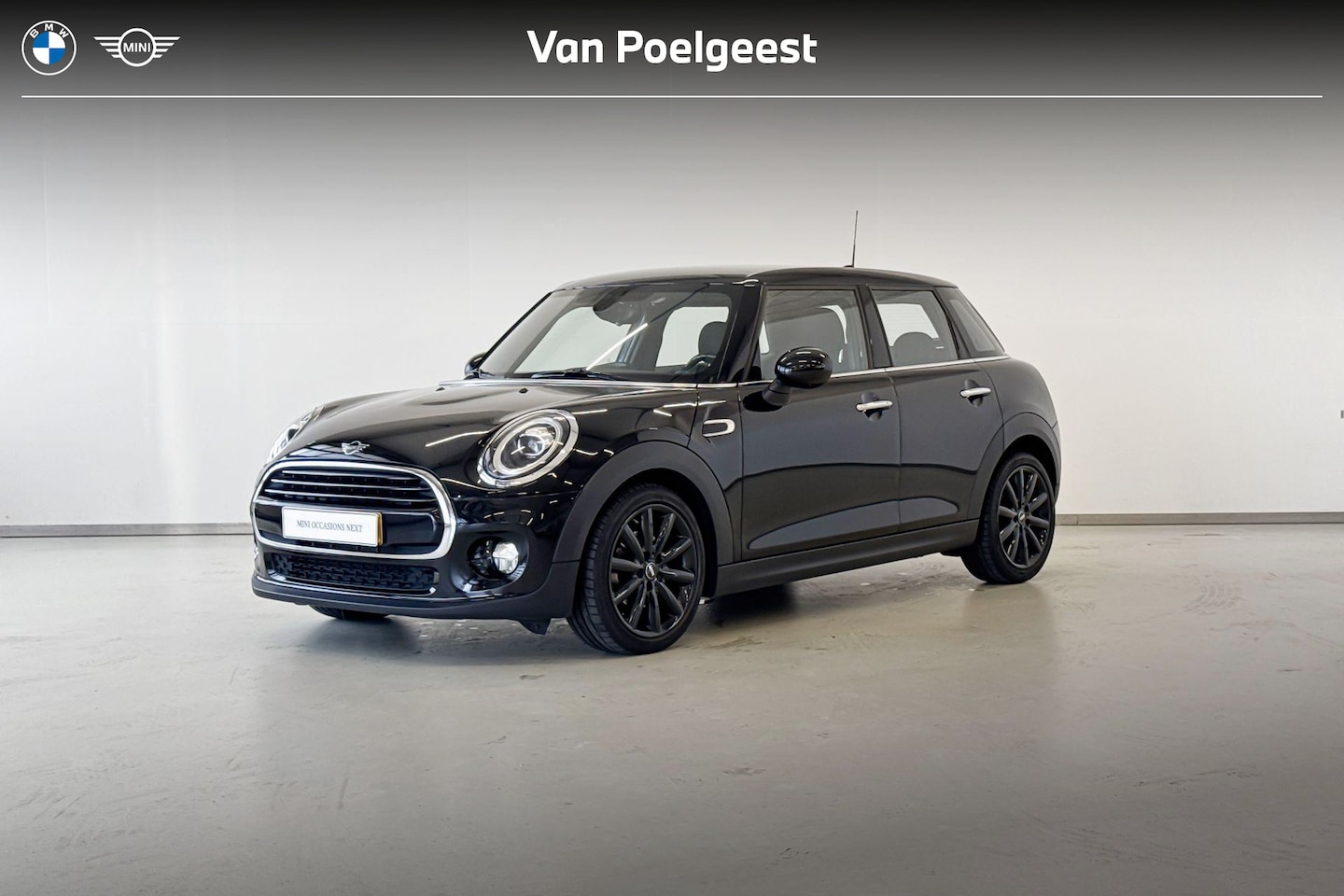 MINI 5-Deurs - Cooper Chili Business Plus Aut. - AutoWereld.nl