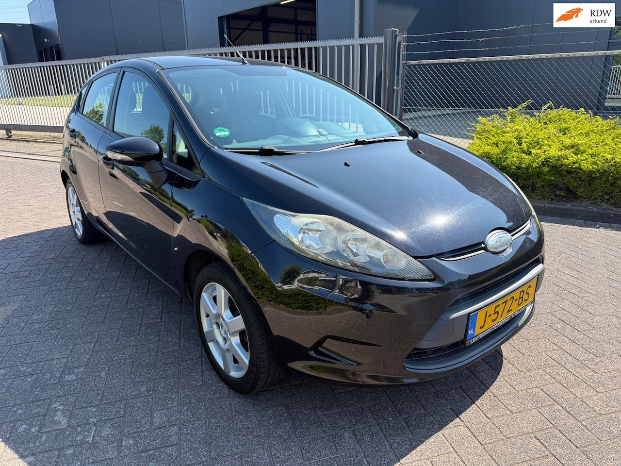Ford Fiesta - 1.25 Trend **NETJES **CARPLAY** - AutoWereld.nl