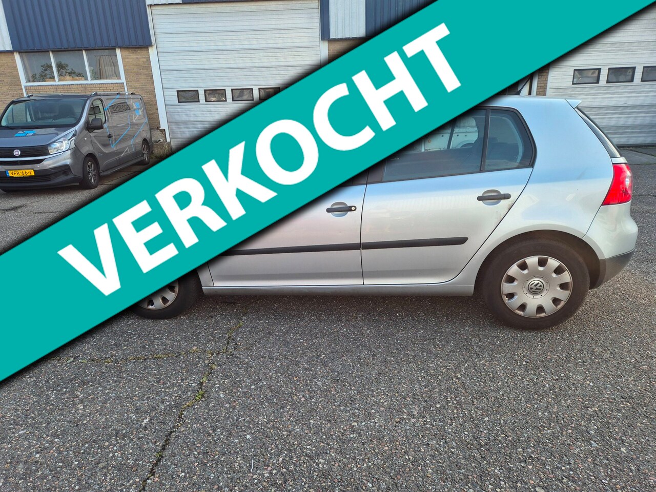 Volkswagen Golf - 1.4 TSI Trendline 1.4 TSI Trendline, airco/ distrubutie gedaan bij 394.427 in 2026 - AutoWereld.nl