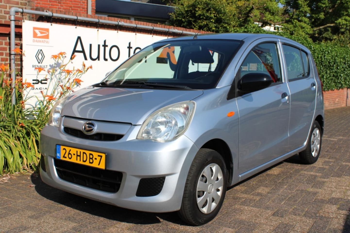 Daihatsu Cuore - 1.0 12V Trend  5 deurs met slechts 55.323 km ! - AutoWereld.nl