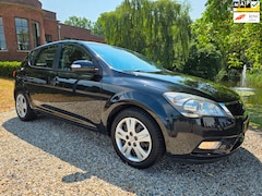 Kia Cee'd - 1.6 CVVT X-ecutive 5-deurs AIRCO/cruise