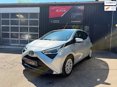 Toyota Aygo - 1.0 VVT-i x-play|Scherm|Camera|Carplay