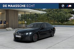 BMW i4 - eDrive35 M Sport / Achteruitrijcamera / Stuurverwarming / Adaptieve LED / Comfort Access /