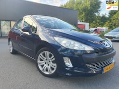 Peugeot 308 - 1.6 THP Signature Automaat | 156 pk | Leder | Panorama | Navi