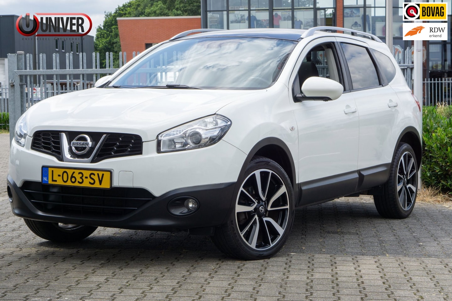 Nissan Qashqai+2 - 2.0 Optima 7Pers-PANO-NAVI-CAMERA - AutoWereld.nl