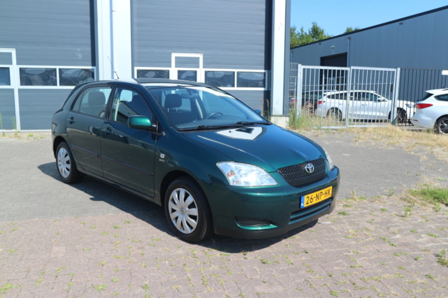 Toyota Corolla - 1.4 VVT-i Linea Terra 1.4 VVT-i Linea Terra - AutoWereld.nl