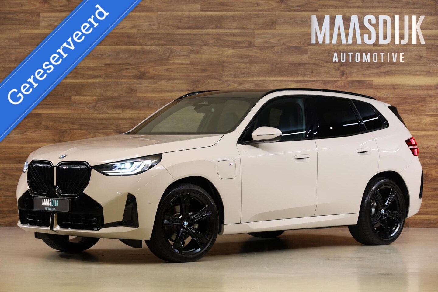 BMW X3 - 30e xDrive M-Sport|Pano|Leder|Elek. Stoelen|Trekhaak| - AutoWereld.nl