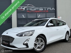 Ford Focus Wagon - 1.0 EcoBoost Trend Edition CarPlay Camera Full-Led