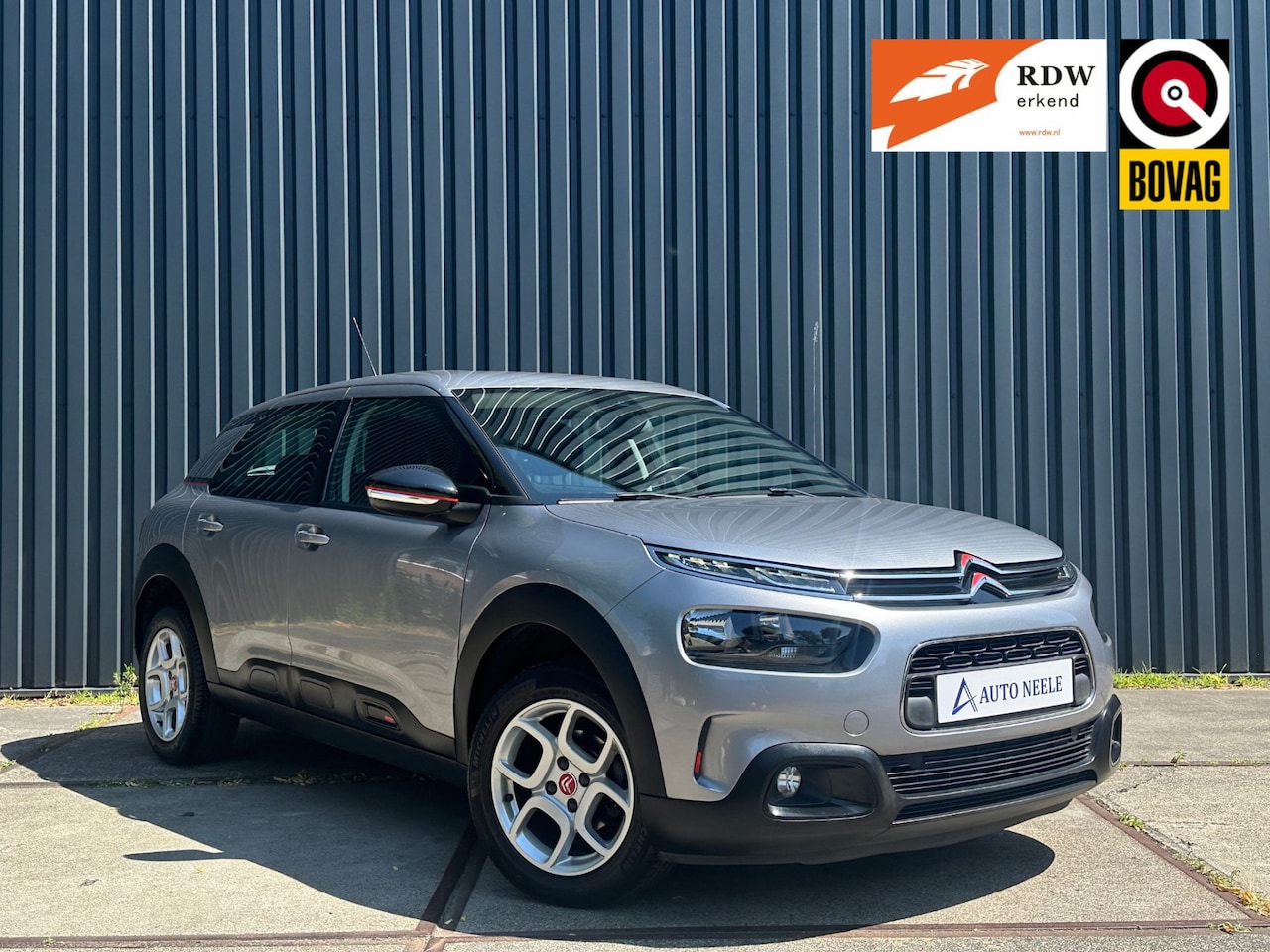 Citroën C4 Cactus - 1.2 PureTech 110 pk Business Carplay, Cruise, Sensoren - AutoWereld.nl