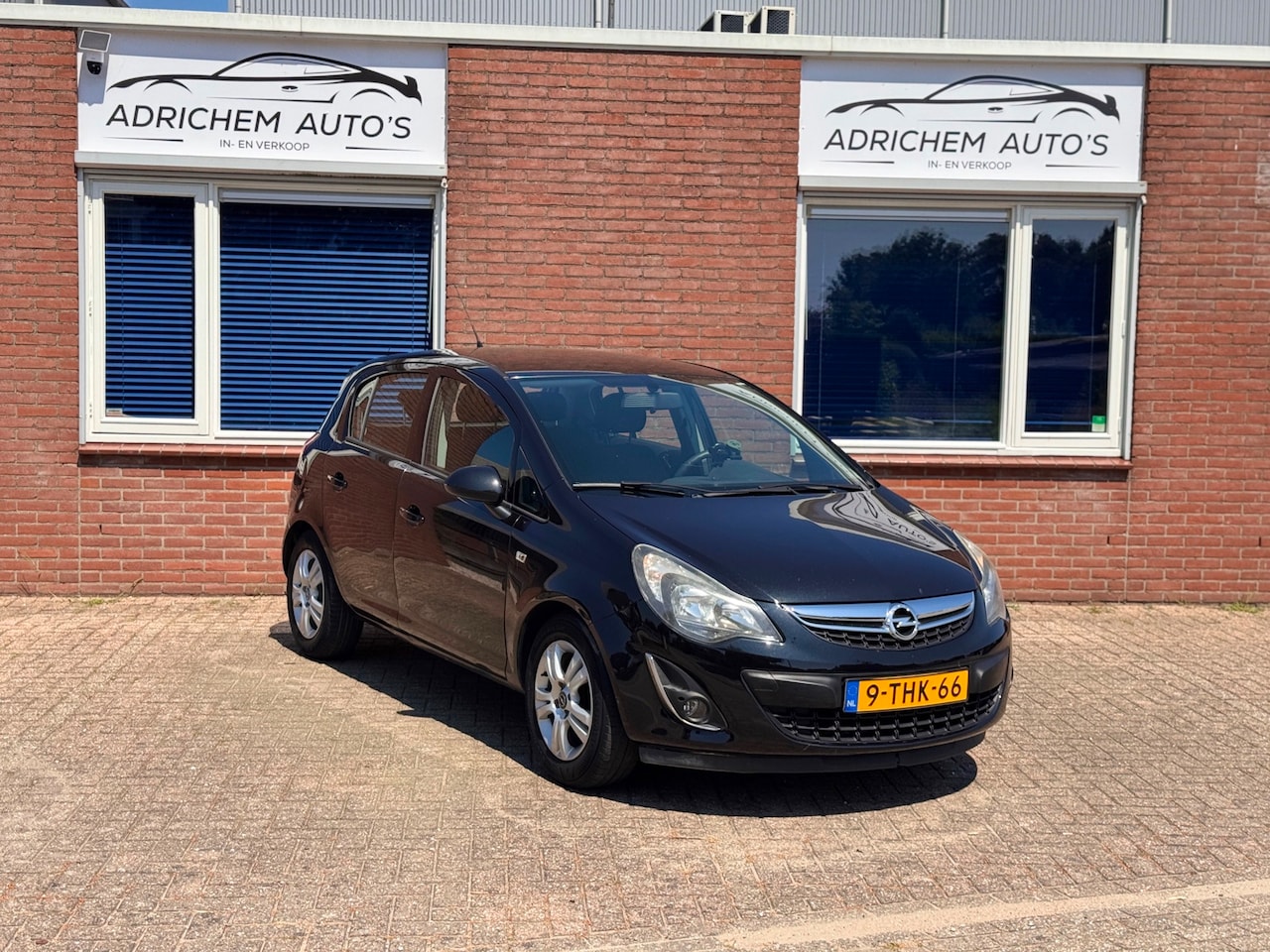 Opel Corsa - 1.4-16V Design Edition PDC Airco 5 Deurs - AutoWereld.nl