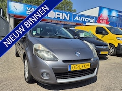 Renault Clio - 1.2 Collection Airco 15'' L.M.V Nw APK