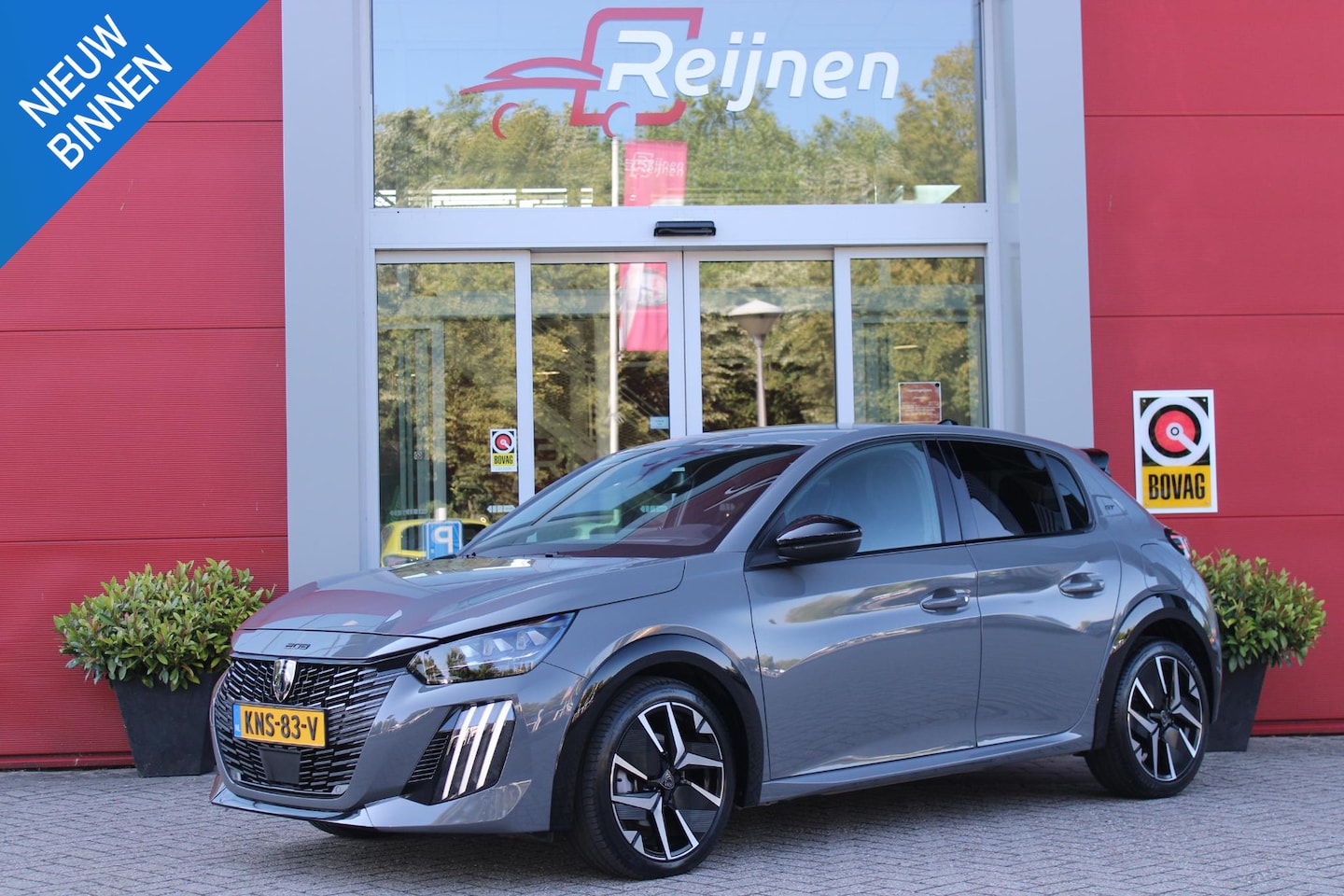 Peugeot 208 - 1.2 Hybrid 145PK AUTOMAAT GT PACK | ELEKTRISCH BEDIENBARE BESTUURDERSSTOEL MET MASSAGE FUN - AutoWereld.nl