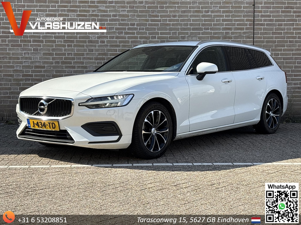 Volvo V60 - 2.0 D4 Momentum Pro | € 9.450,- NETTO! | Leder/Alcantara | Climate | Cruise | Navi | APK 0 - AutoWereld.nl