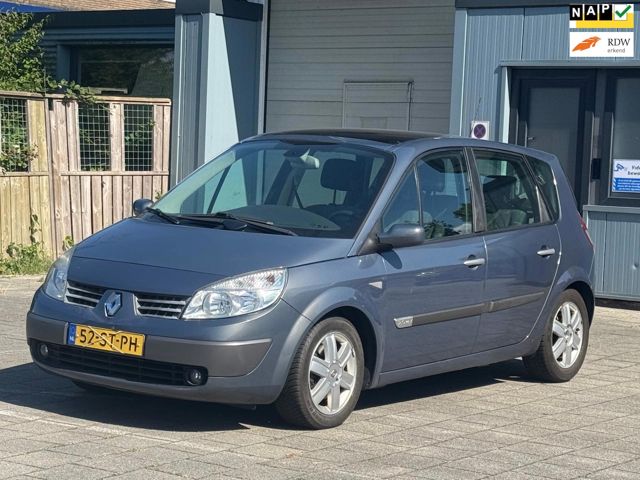 Renault Scénic - 2.0-16V Privilège Luxe/Automaat/airco/nieuwe apk/km nap - AutoWereld.nl