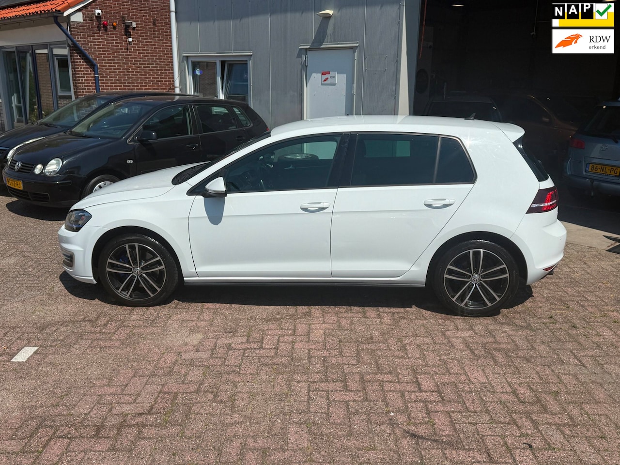 Volkswagen Golf - 1.4 TSI GTE 1.4 TSI GTE - AutoWereld.nl