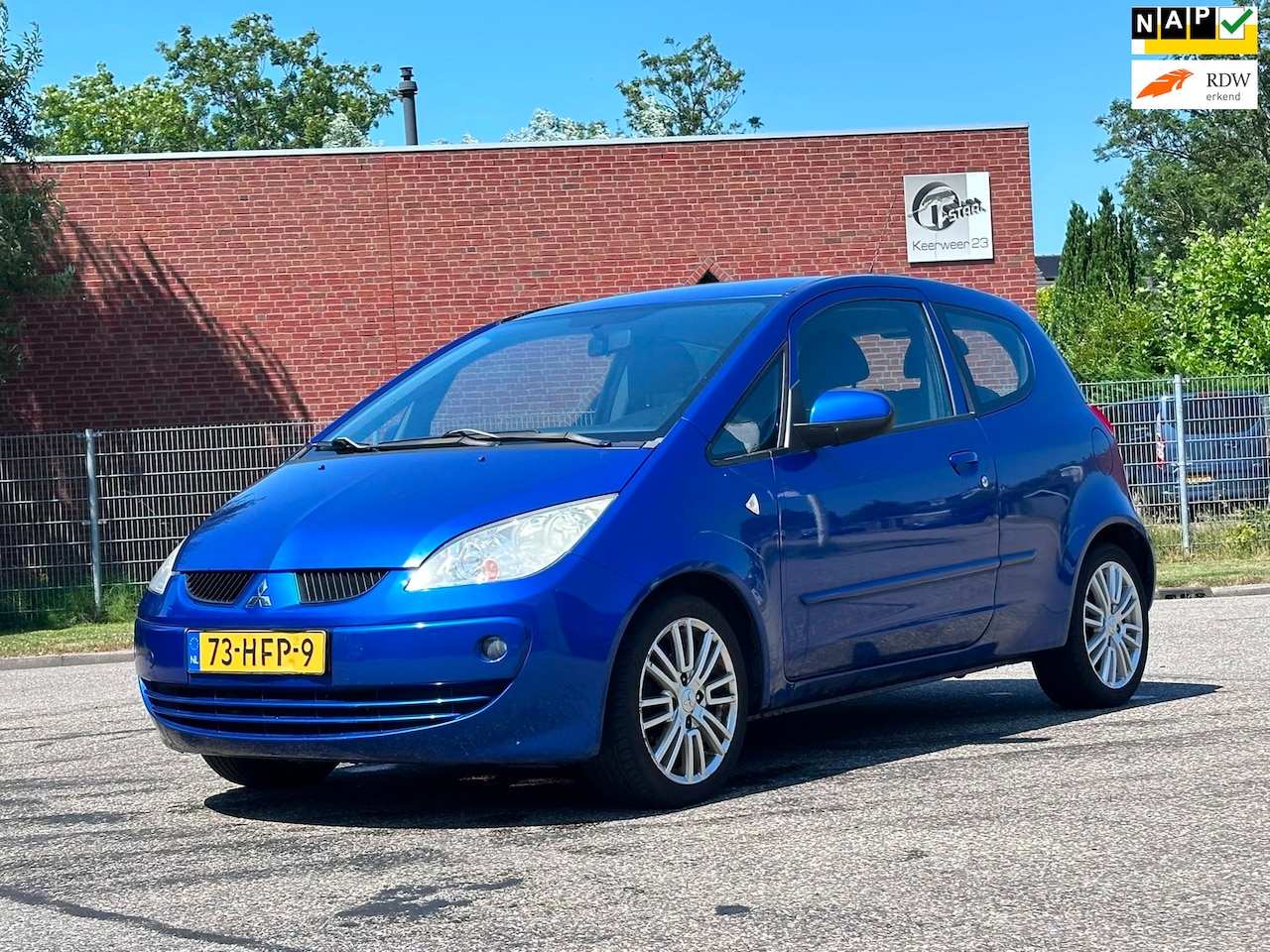 Mitsubishi Colt - 1.1 Incharge+ Ijskoude Airco*NAP*LM velgen*Nieuwe APK*Elektrische ramen*2e eigenaar* - AutoWereld.nl