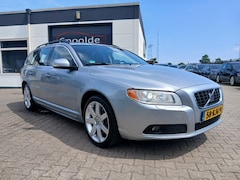 Volvo V70 - 2.4 D5 Automaat/Leer/185Pk