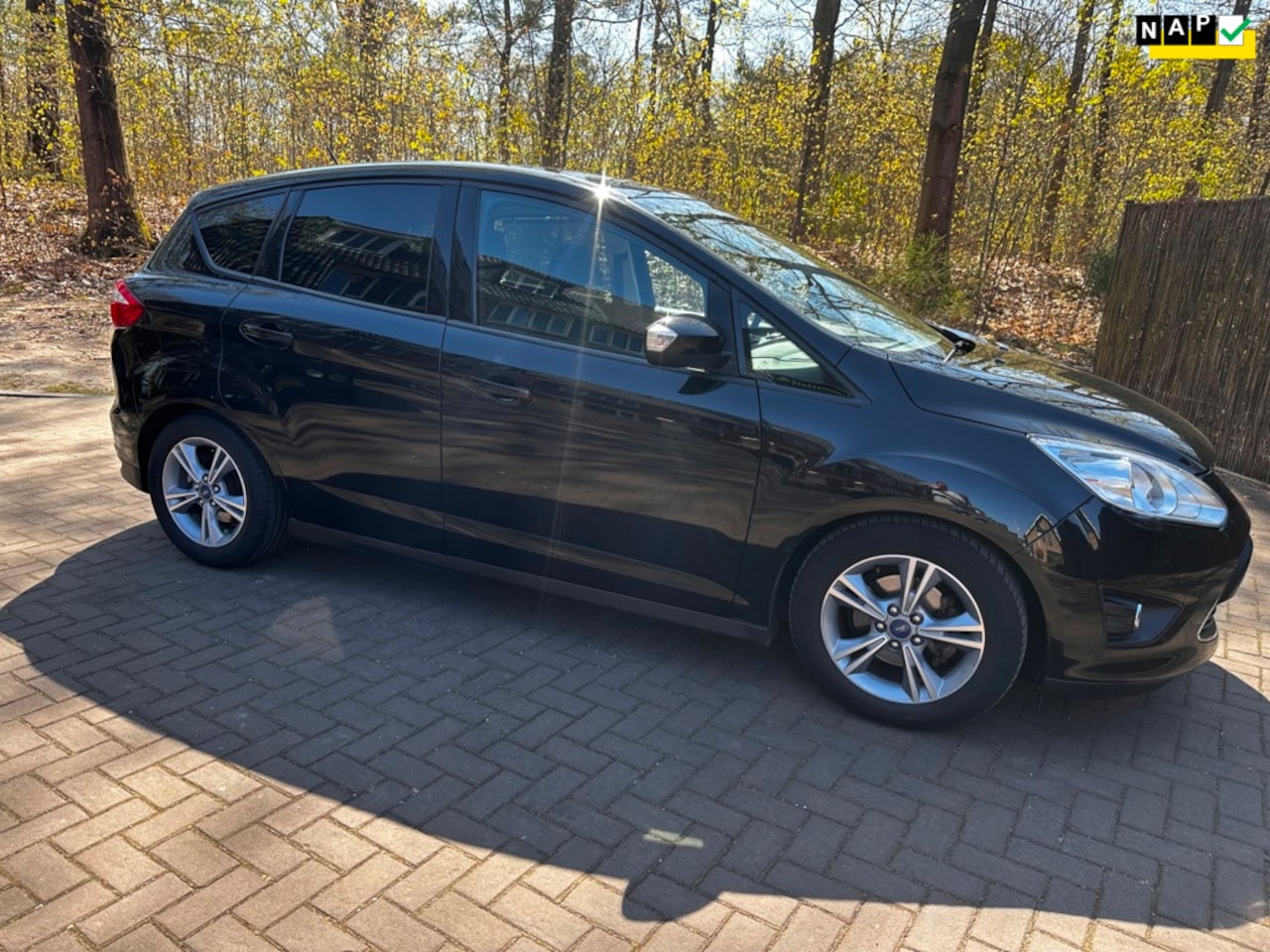 Ford C-Max - 1.0 Edition AIRCO/CRUISE/NAVI/PDC/DEALERONDH - AutoWereld.nl